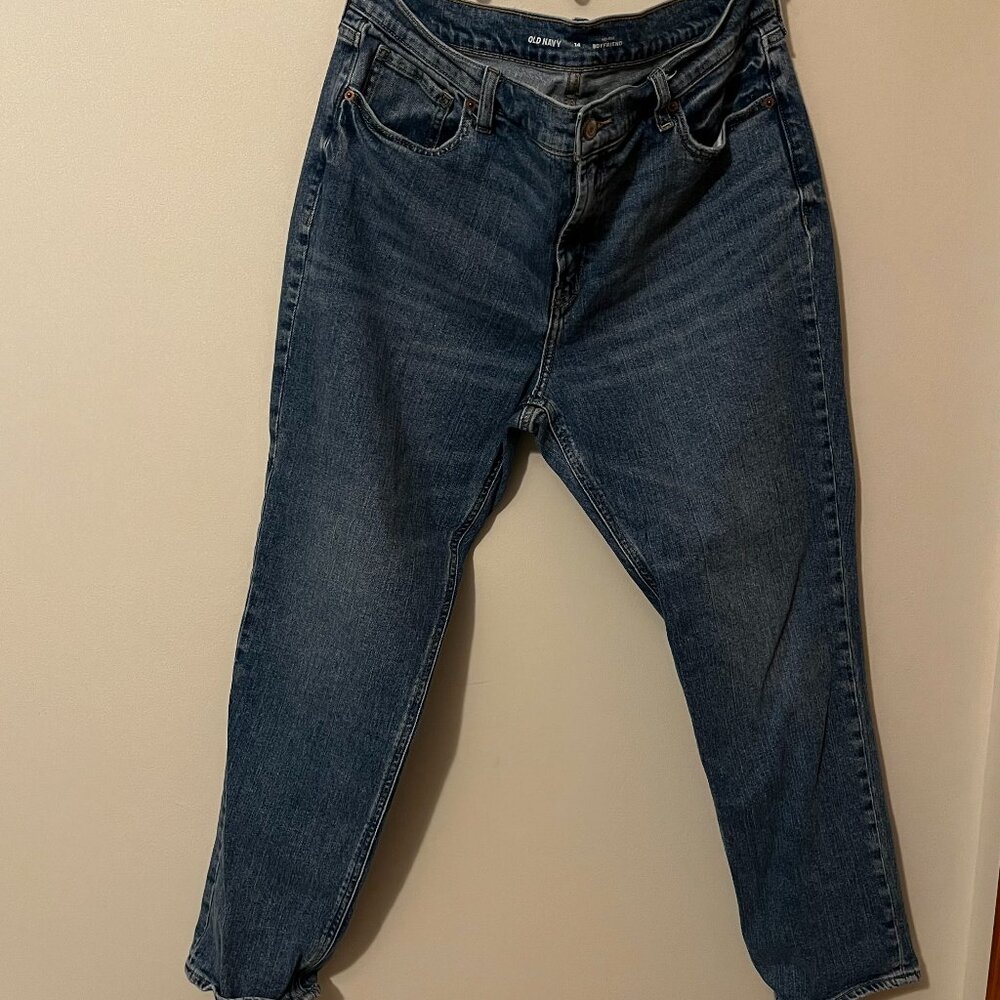 GENTLY USED} Old Navy Women's Mid-Rise Boysfriend Jeans, Stonewash, Size 14